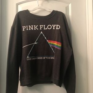 Slightly cropped Pink Floyd sweatshirt